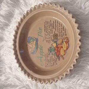 Apple pie plate with recipe